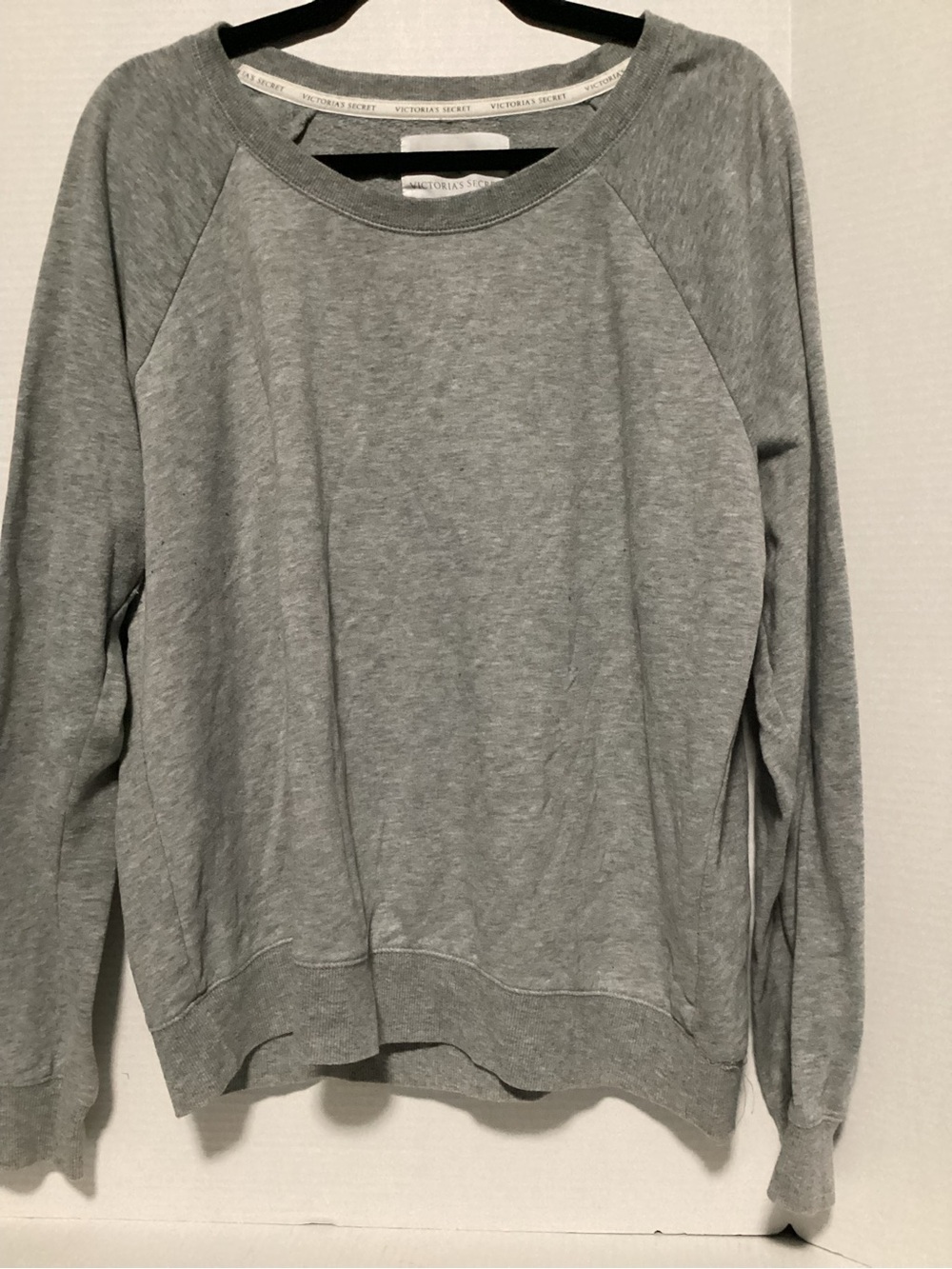 Victoria's Secret Light Gray Crewneck Pullover XL